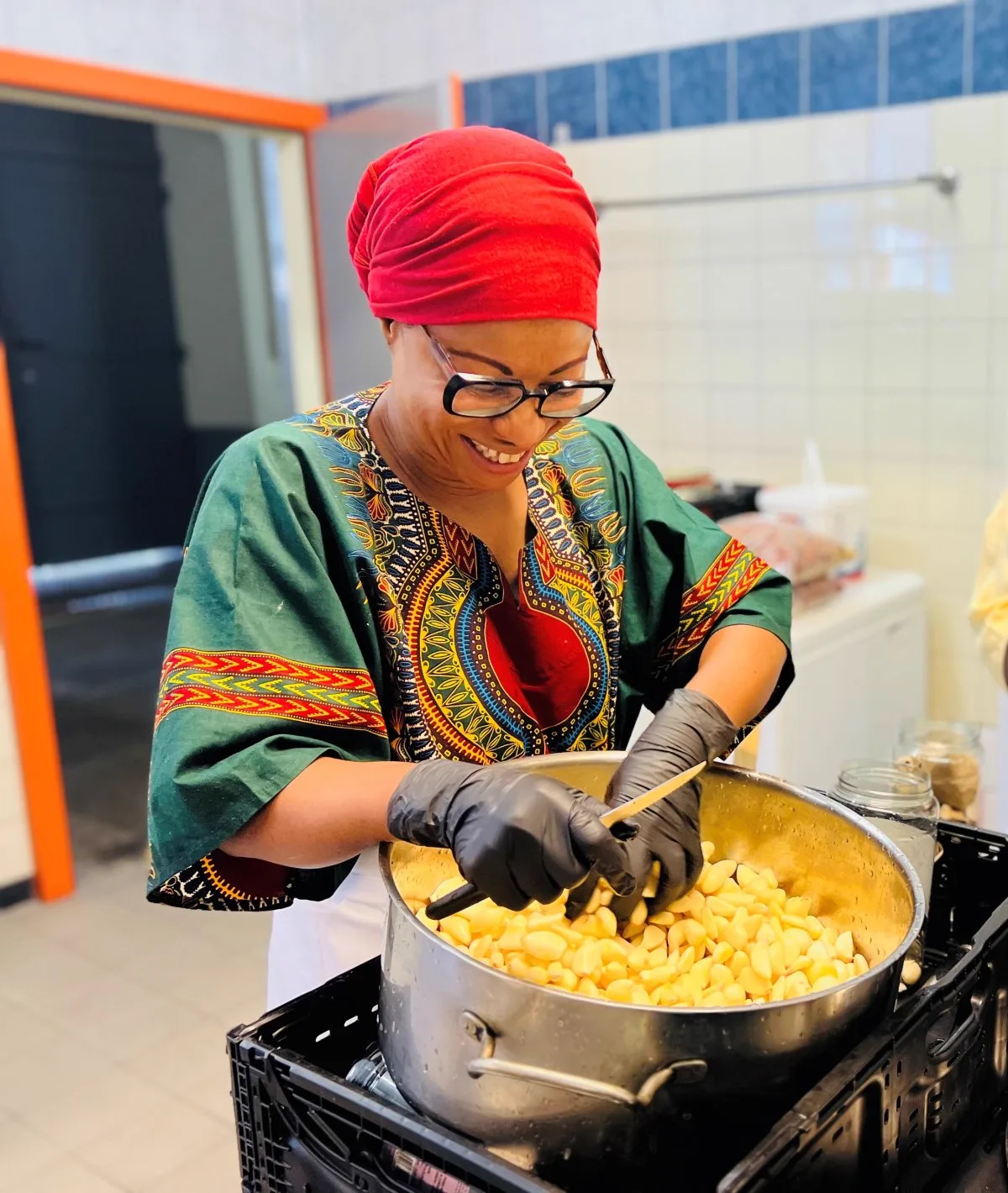 Membre de l'équipe Prokope en cuisine
